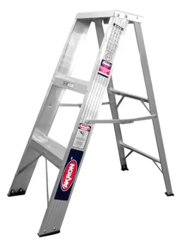 ESCALERAS PLEGABLES TIPO TIJERA DE ALUMINIO